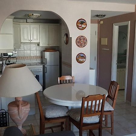 Private Apartment With Roof Terrace أرونا المظهر الخارجي الصورة